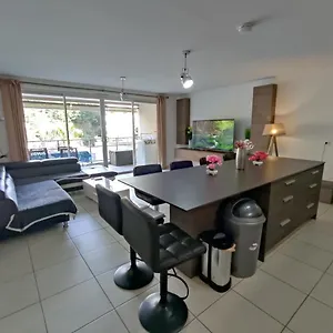  Appartement Elegant F3 A La Stencer, Papeete, Calme Climatise Et Spacieux